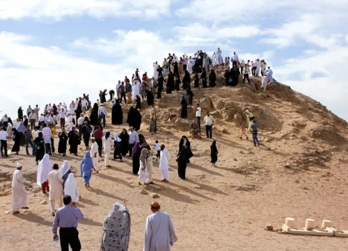 Un Voyage Spirituel : Effectuer la Omra avec MM Voyages Hajj & Omra en France