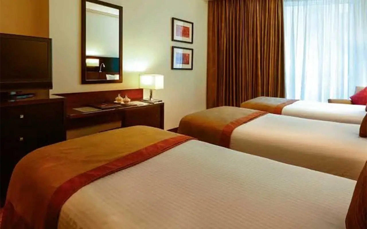 MOVENPICK-4