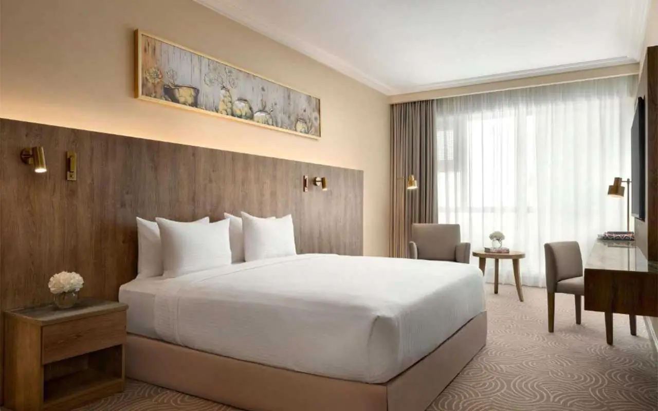 MOVENPICK-6